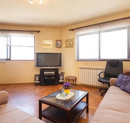 Apartment Ingrid Pula Habitación foto